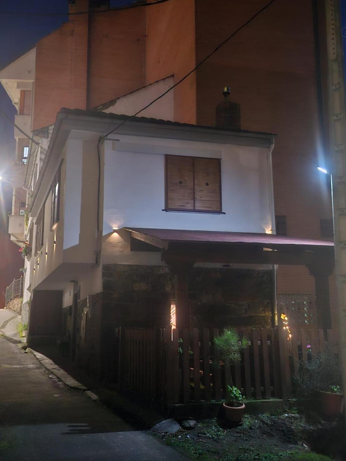 Casita Con Encanto Collanzo Exterior foto